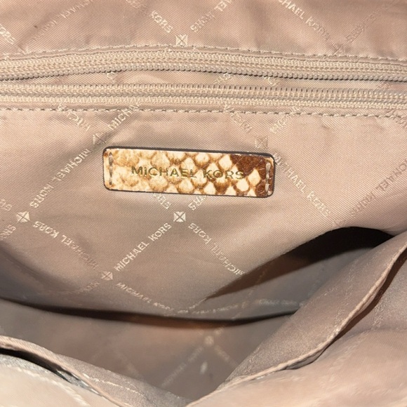 Michael Kors brown snakeskin purse - Picture 5 of 7